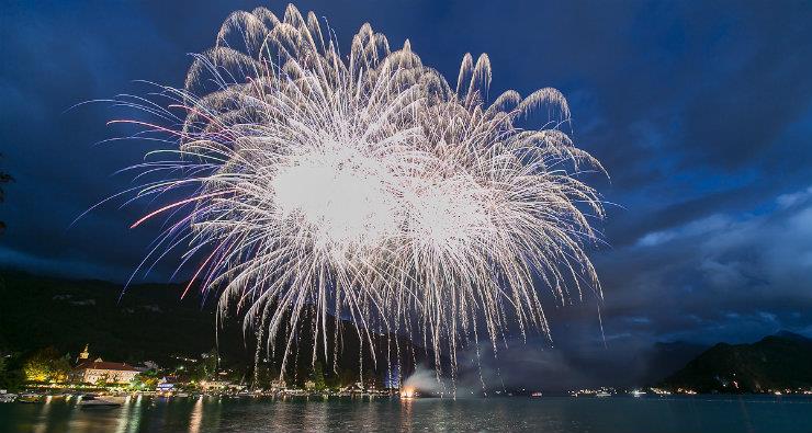 Mille bougies et feux pour l'Abbaye - Photo 1